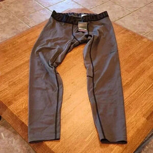 NWT Nike Pro lightweight thermal pants. Size 2XL